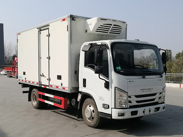 CLW5041XLCJDP五十鈴冷藏車